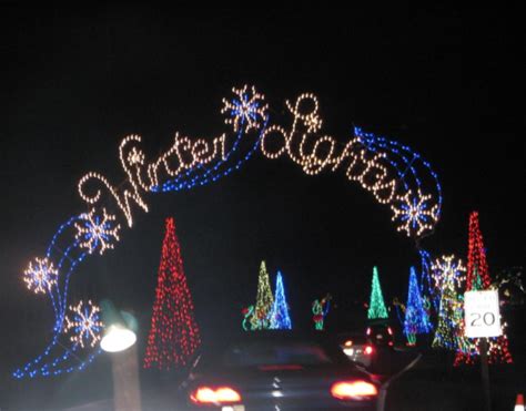 Experience Holiday Cheer in Collegedale: A Guide to the Best Light Displays
